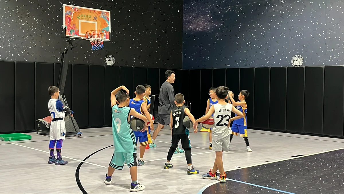 篮球小学生基本功训练教学反思怎么写_0